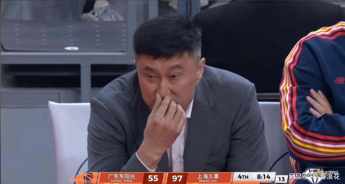 银河娱乐城登录入口-广东狂输40分揪出最大废才！3分9中1+空篮不中，砸歪篮框害惨队友