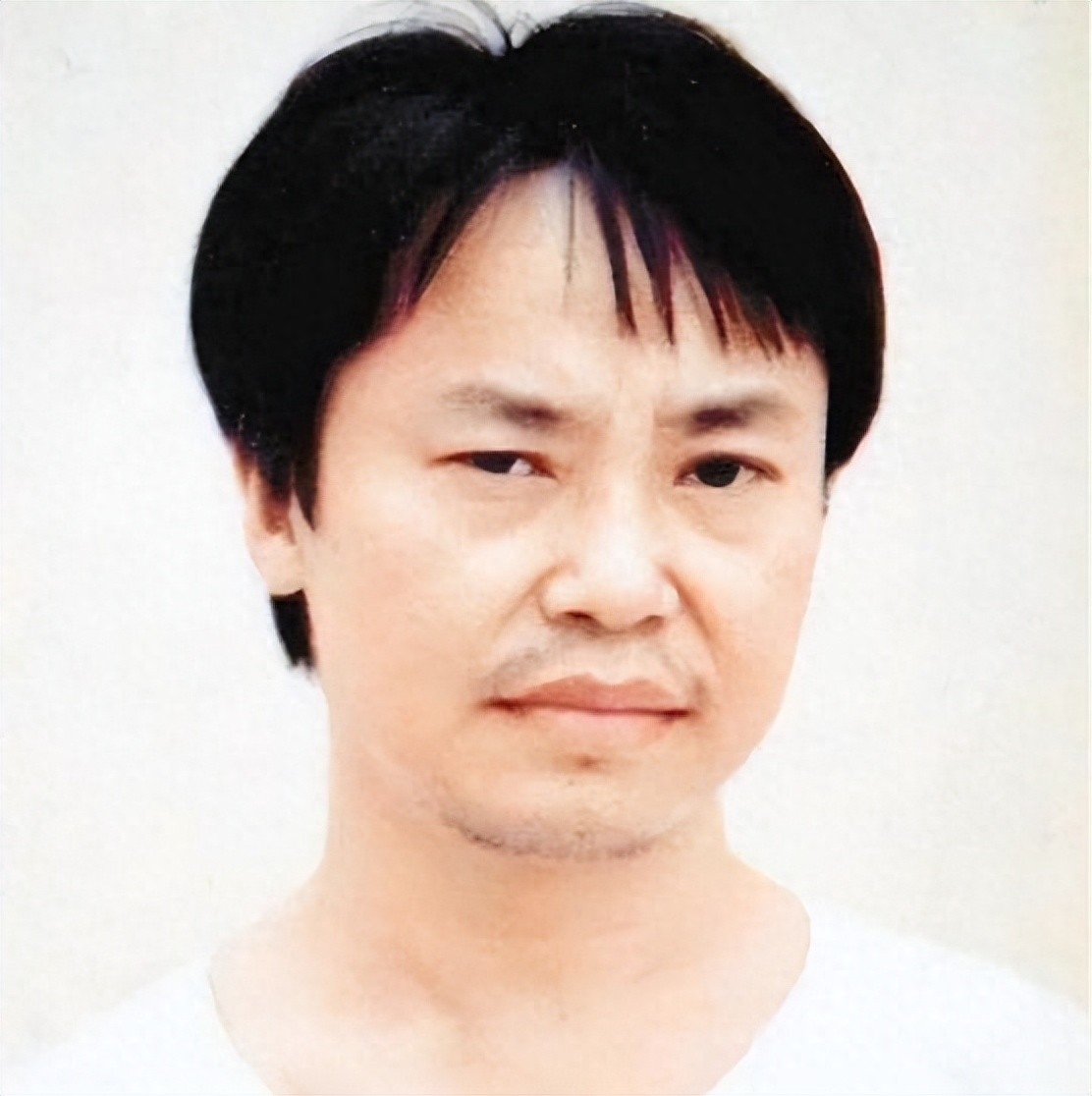 银河娱乐城app下载-张子强家人现状曝光：遗孀携20亿定居泰国，大儿子成了餐厅厨师